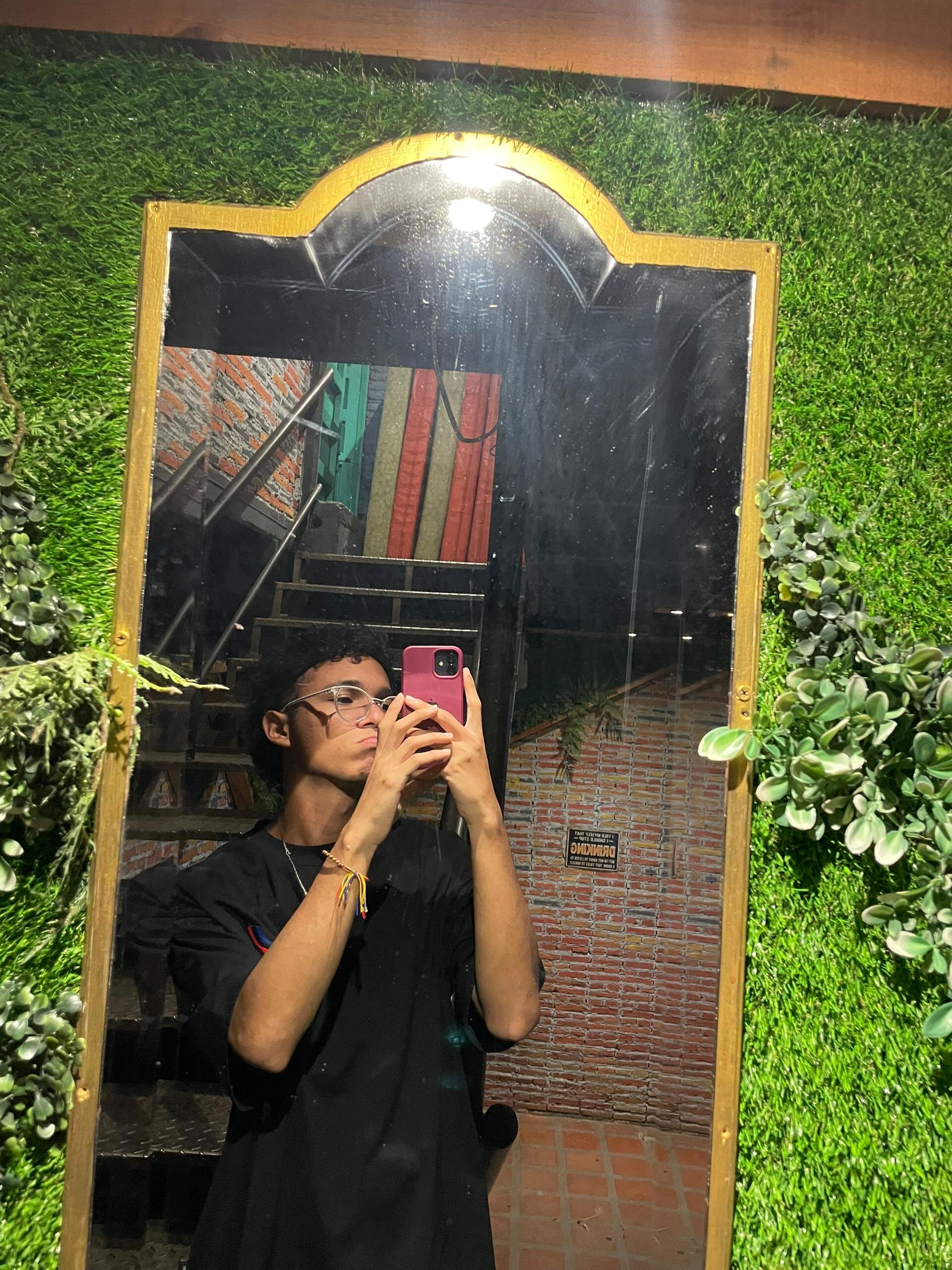 thian_blakee