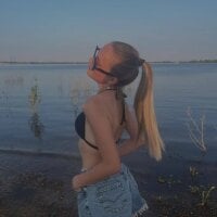 JulieLupo's webcam live show