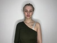 MistyFinch offline chatrum