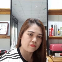 Lyna-688's webcam live show