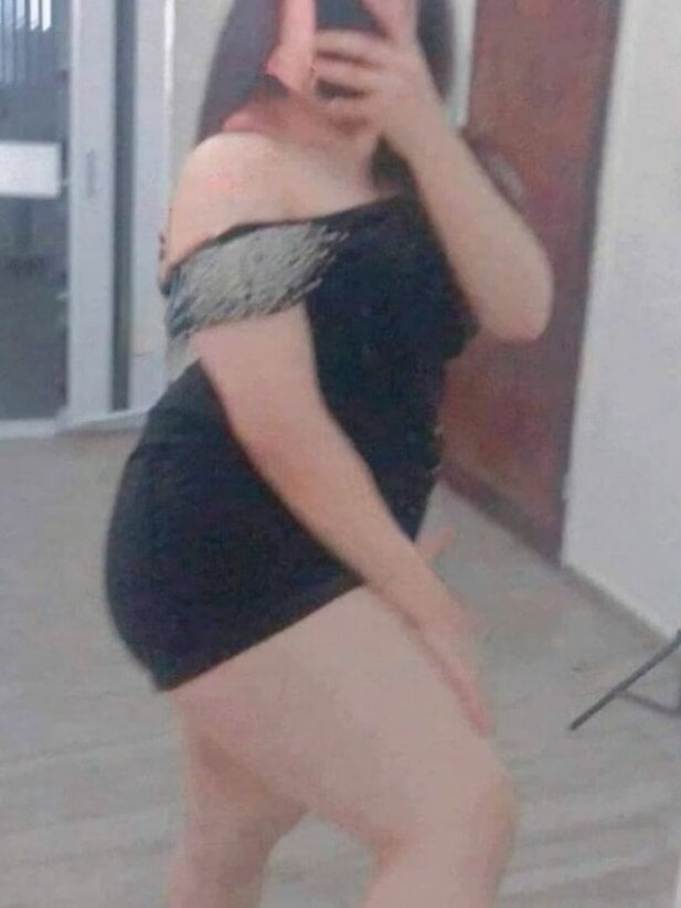 Cam girl Evelyn-Luna