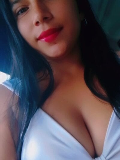 LunaRosse_