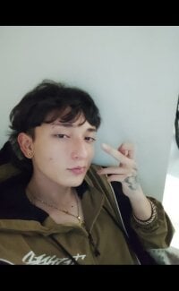 x_karloss_x webcam thumbnail