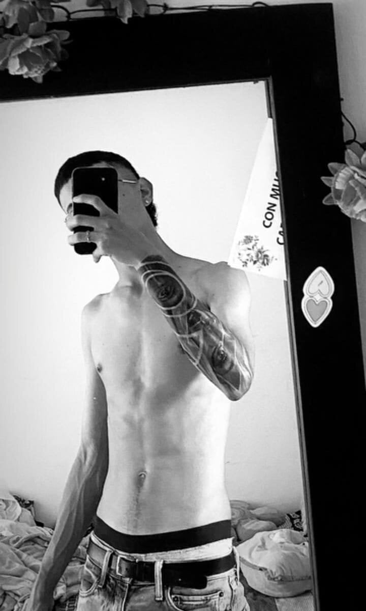 asher_lux Chat XXX Ngoại tuyến