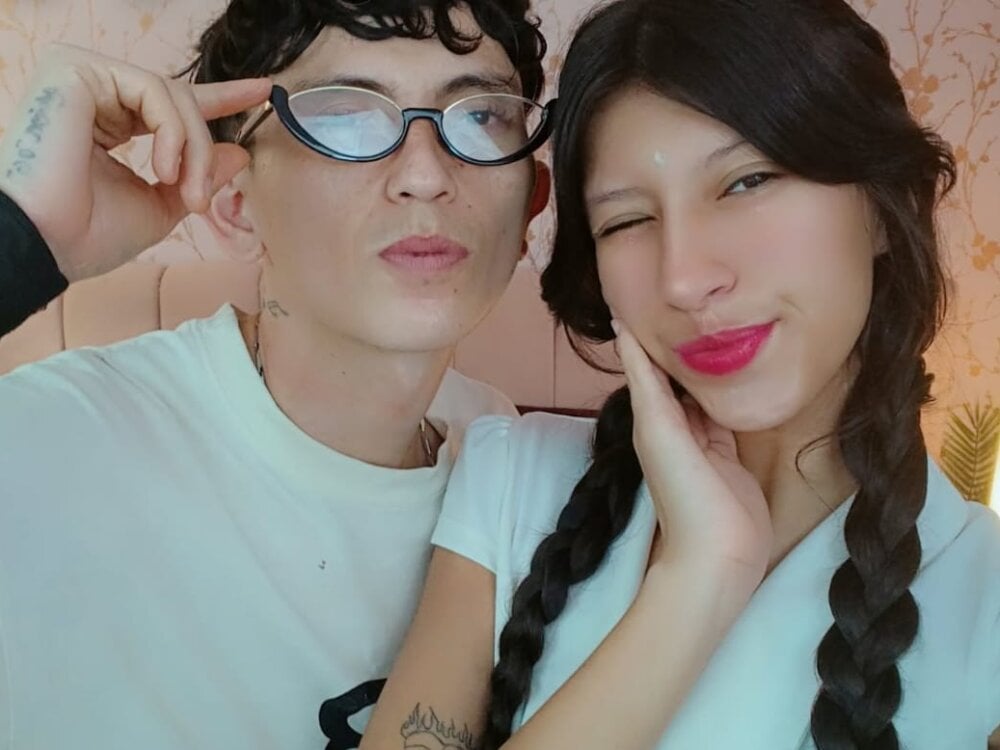 Hari_Andre_'s Live XXX Chat