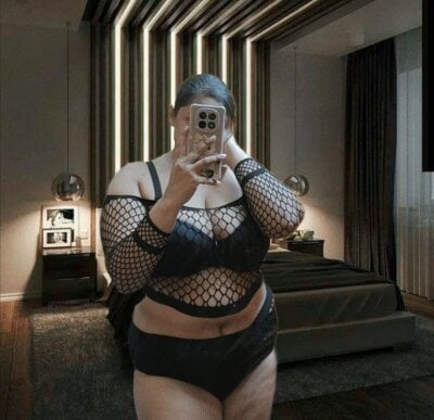 Beautiful_hot_lady on StripChat