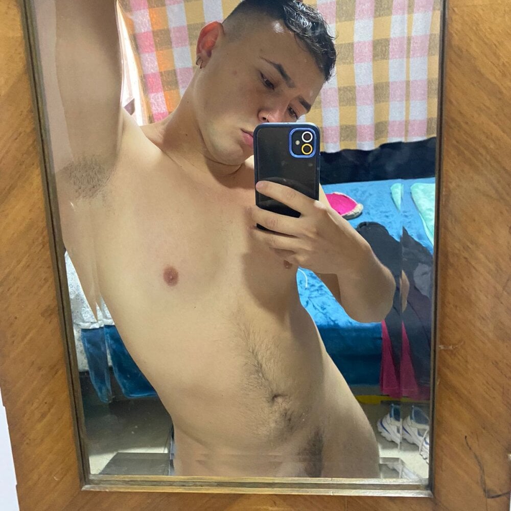 drako_daxx from stripchat