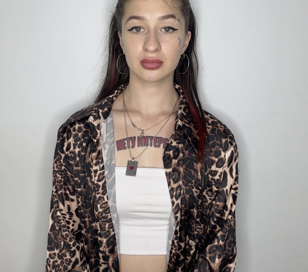 YvoneFon