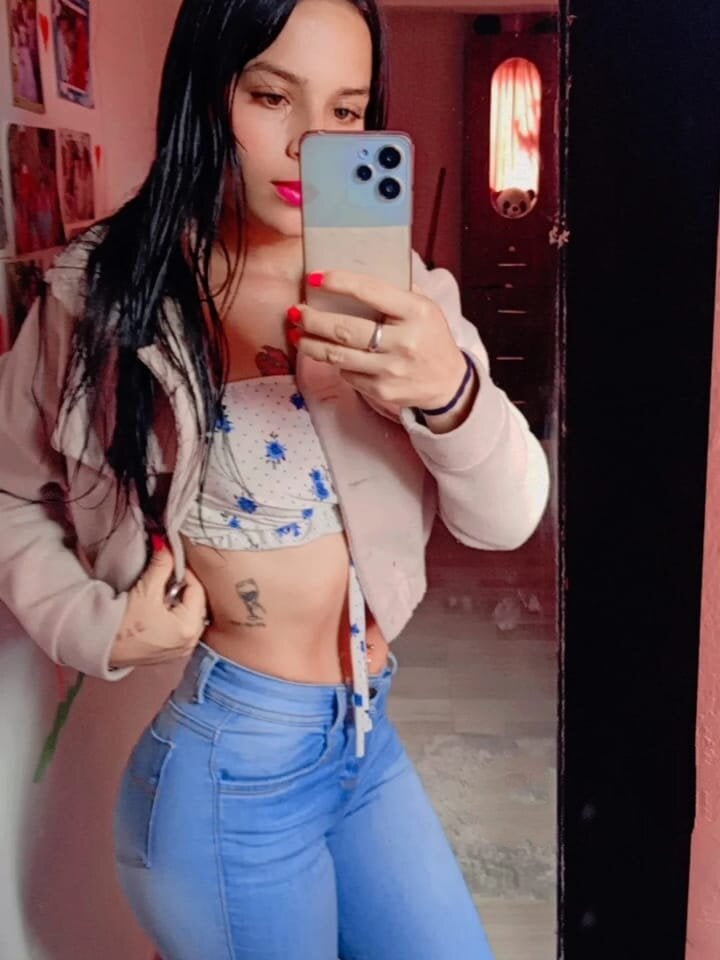 laura_pink22 profile