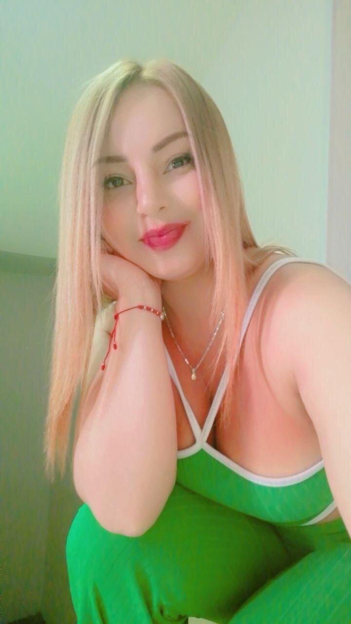 Mona-2772