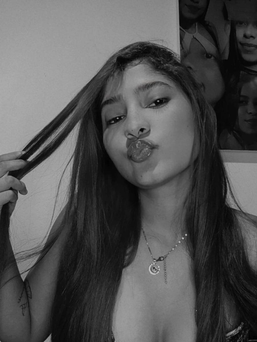 angeles_19_ from stripchat