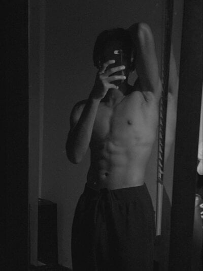 Lustincognito07 Male Oilshow Striptease Webcam