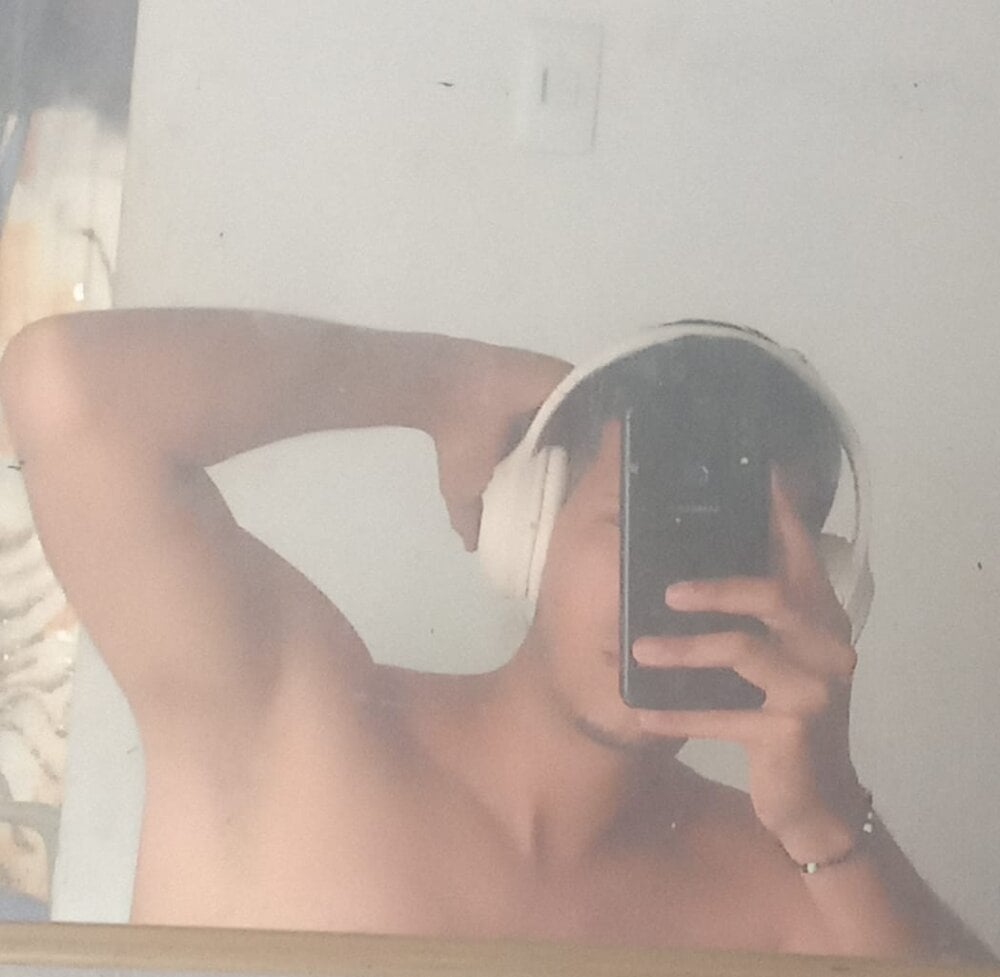 kyliam_hugecock profile