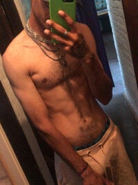 THEKNGHOT's webcam live show