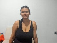 Candybigtittsmilk offline chatrum