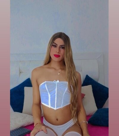 live webcam sex AurimelValentina