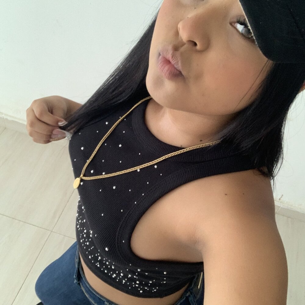 miradaDivina's most recent online preview