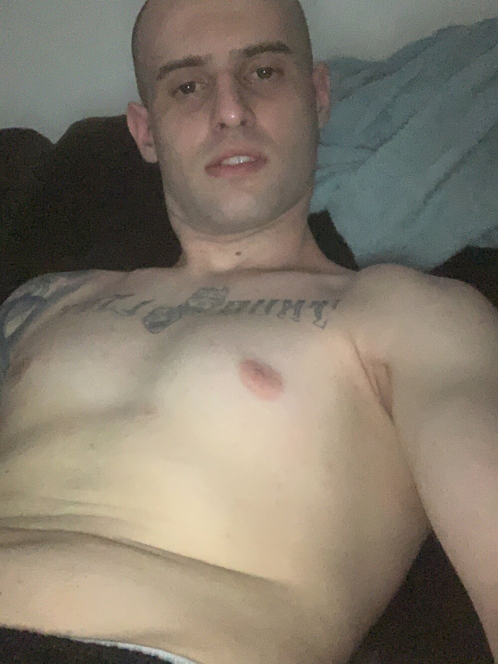 manfredini607452 from stripchat