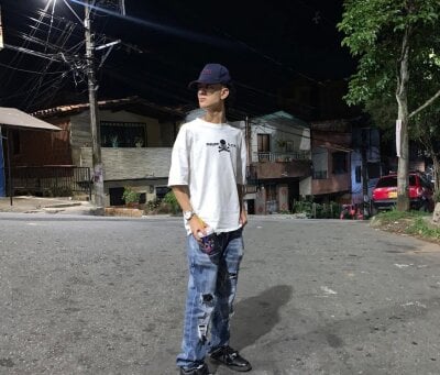 Sam_Cute3