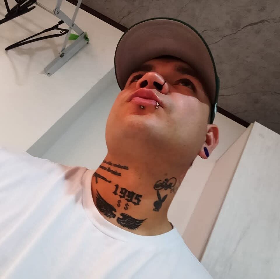 roman_valor from stripchat