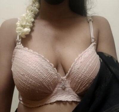 Anushya_lovely