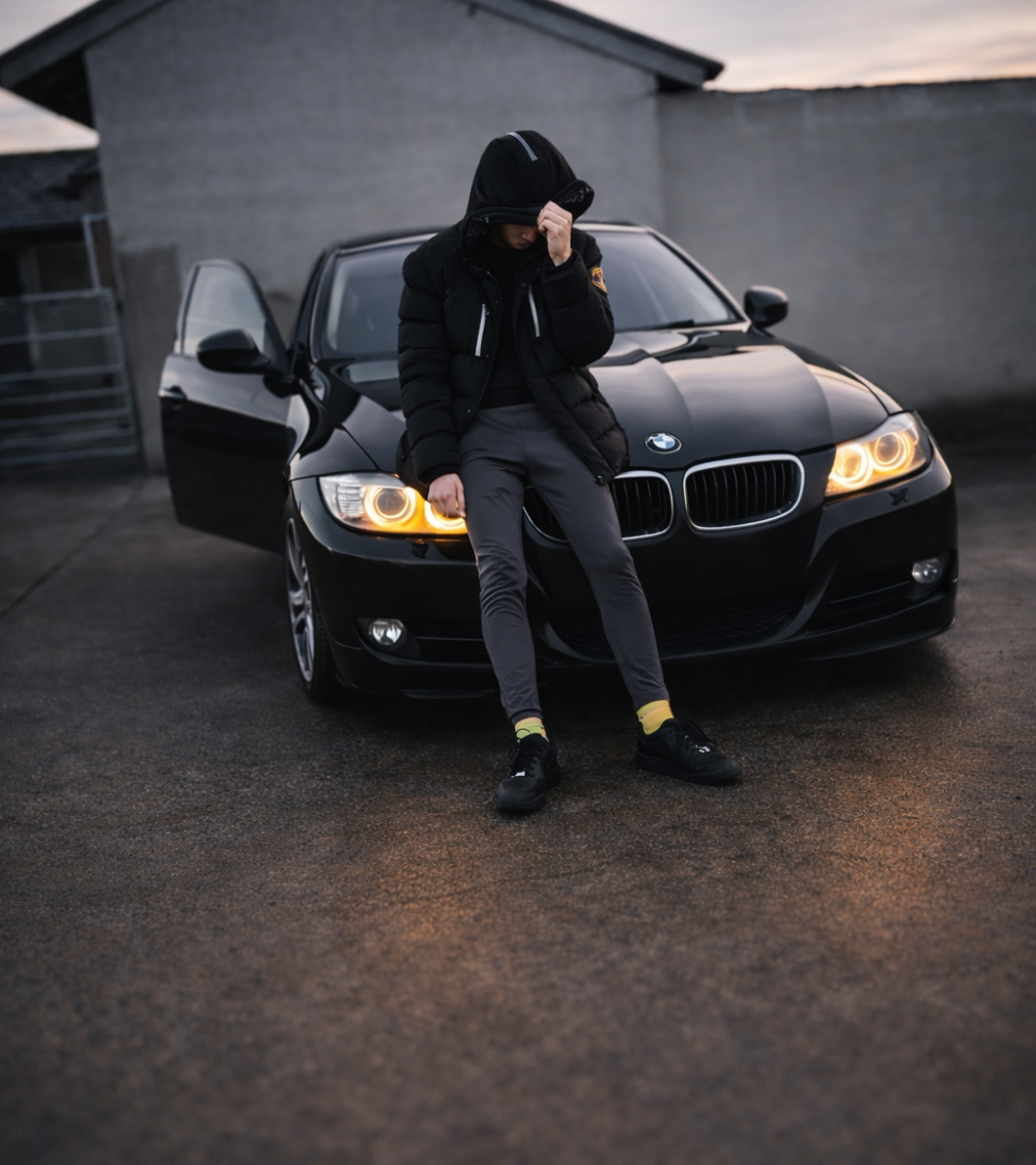 AdmiredGold32 Offline XXX-chat