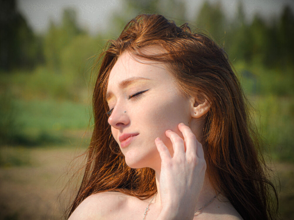 Alice - Sunshine Yellow