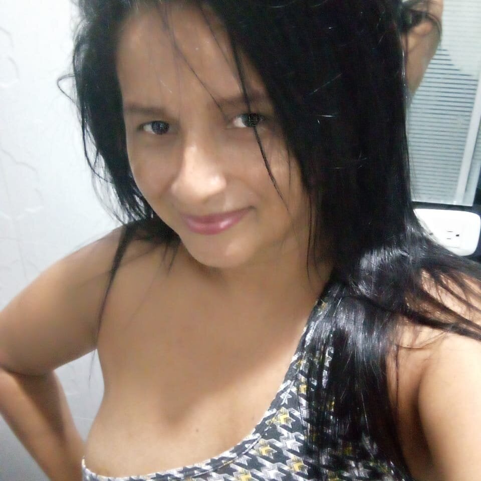 zafiro_brownn_ profile