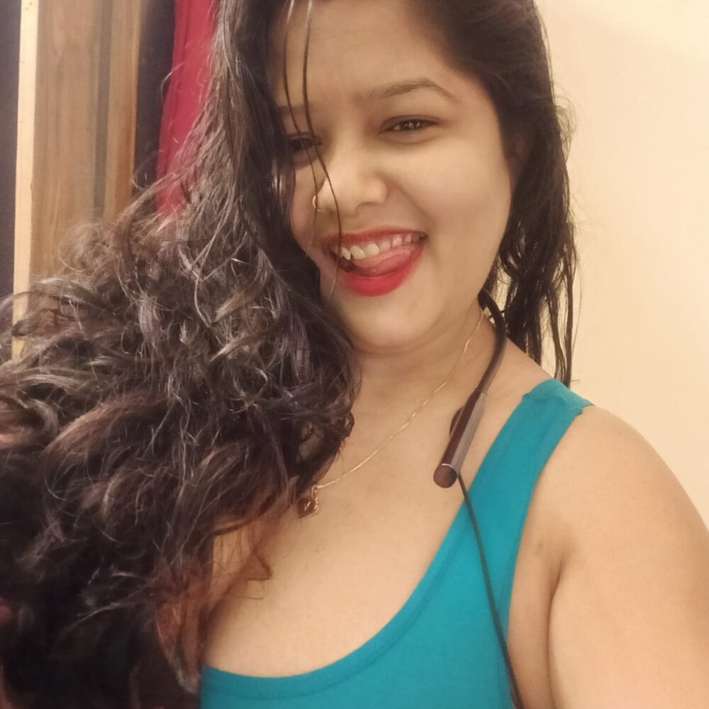 eroticsweety from stripchat