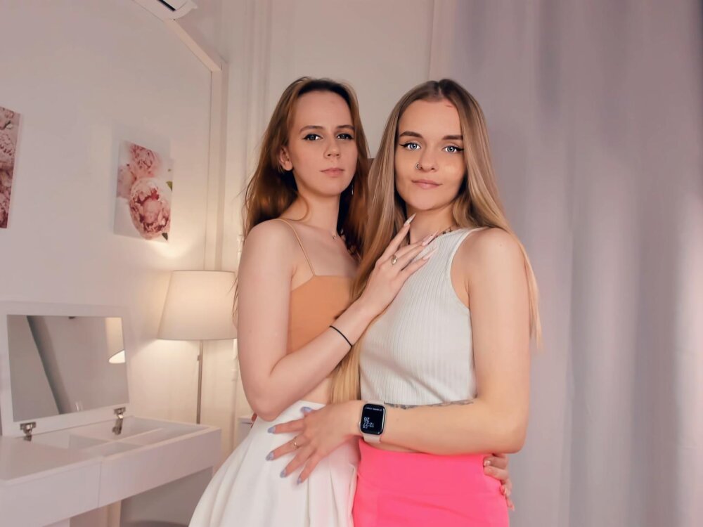 Dou_xxx_Beauty's Offline XXX Chat