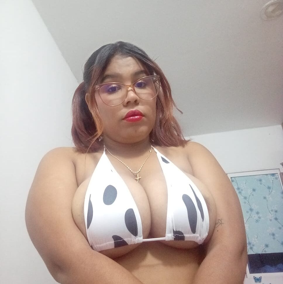 Daniiela_lan profile