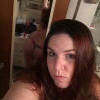Butterfly4Tease's Offline Chat Room