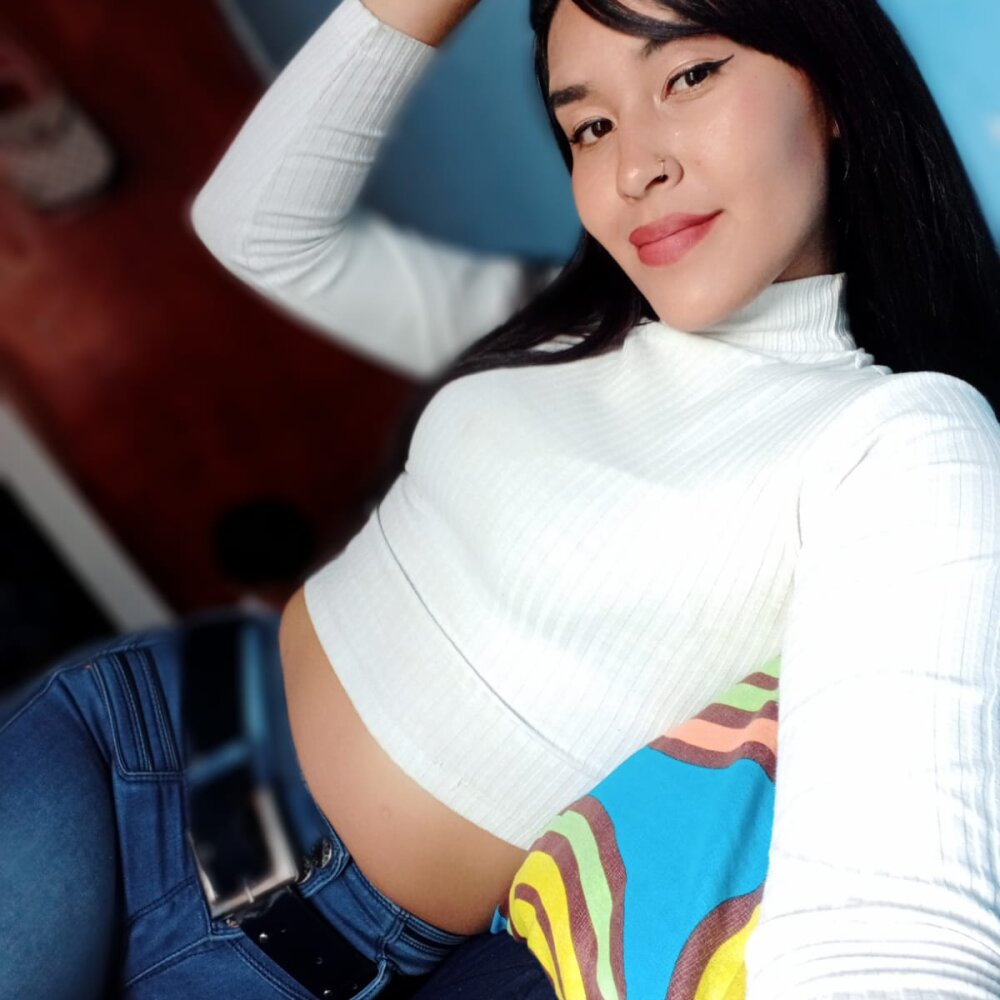 Live sex webcam photo for Sweet_Storm_ #287806610