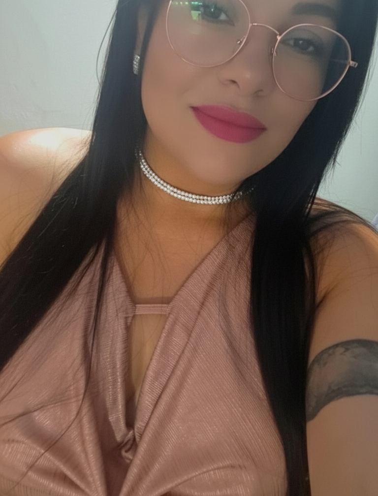 stripchat camiiliie webcam profile pic via rudecam.live