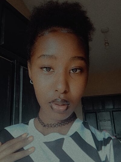 LittlequeenX
