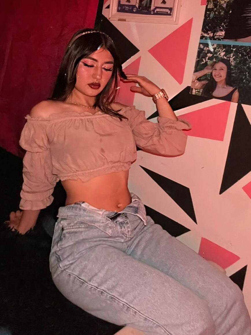 Cloe_jones_