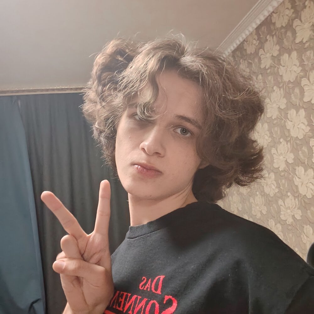 KaiBev Live XXX Chat