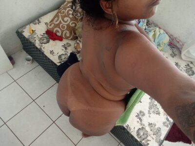 gordeliciasafadona from stripchat