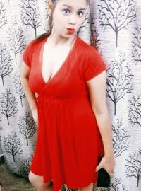 Gorgeous_Riya's Offline Chat Room