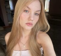 SharonFinch's Offline Chat Room