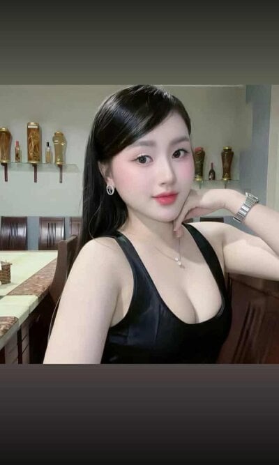 Linhbe96xxxLive Webcam