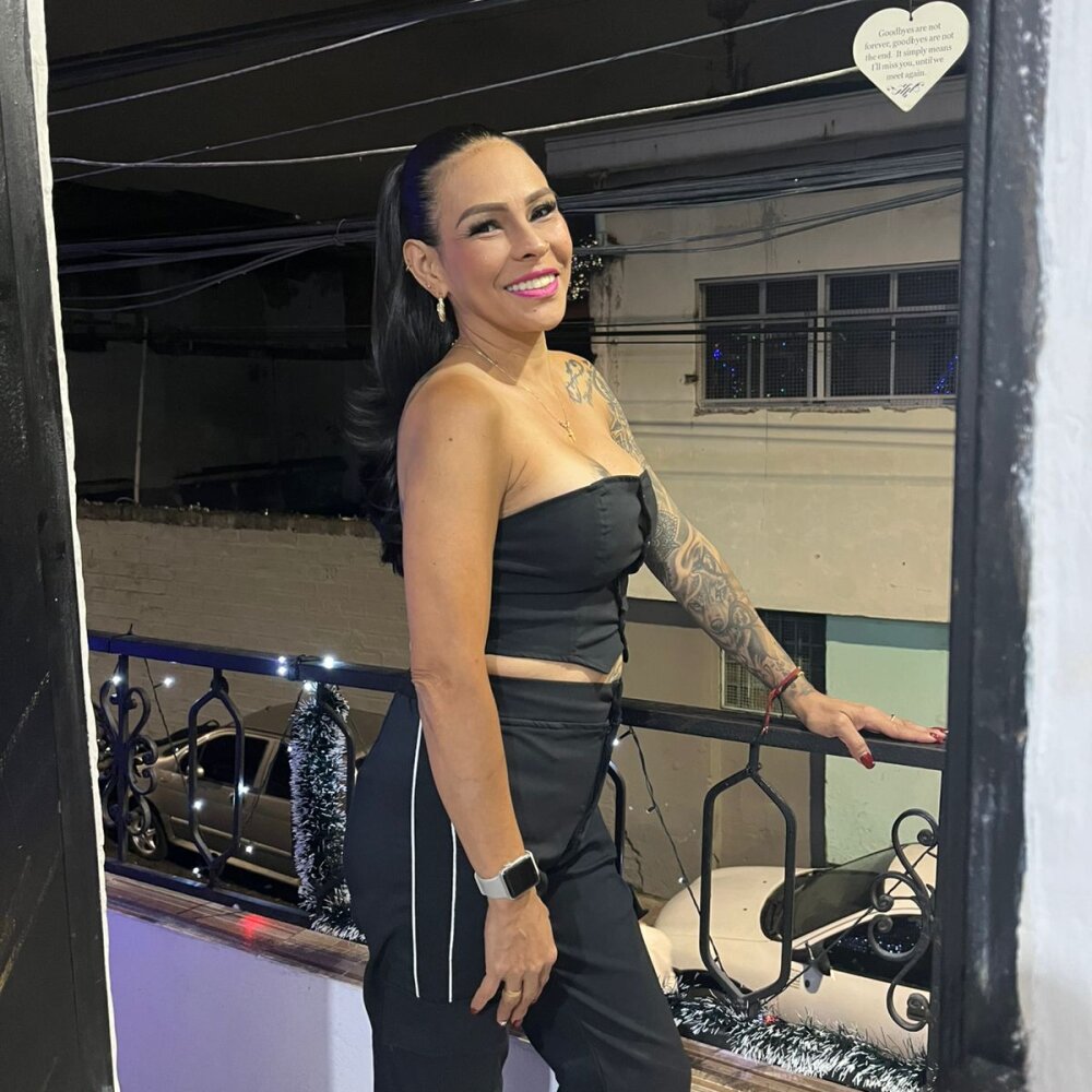 yessila_parker's Offline XXX Chat