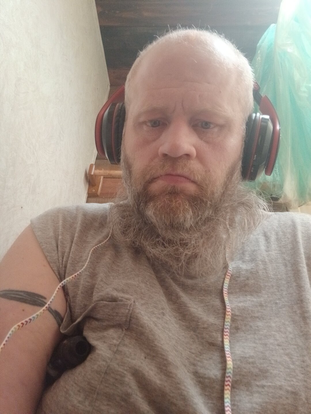 Gayjtomss082585