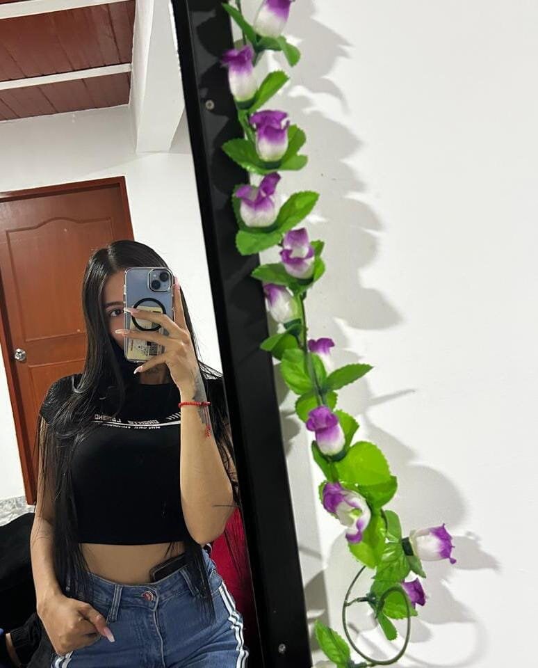 watchgirlcam.com dulce_gatita69 livesex profile in somewhere-in-the-heaven cams