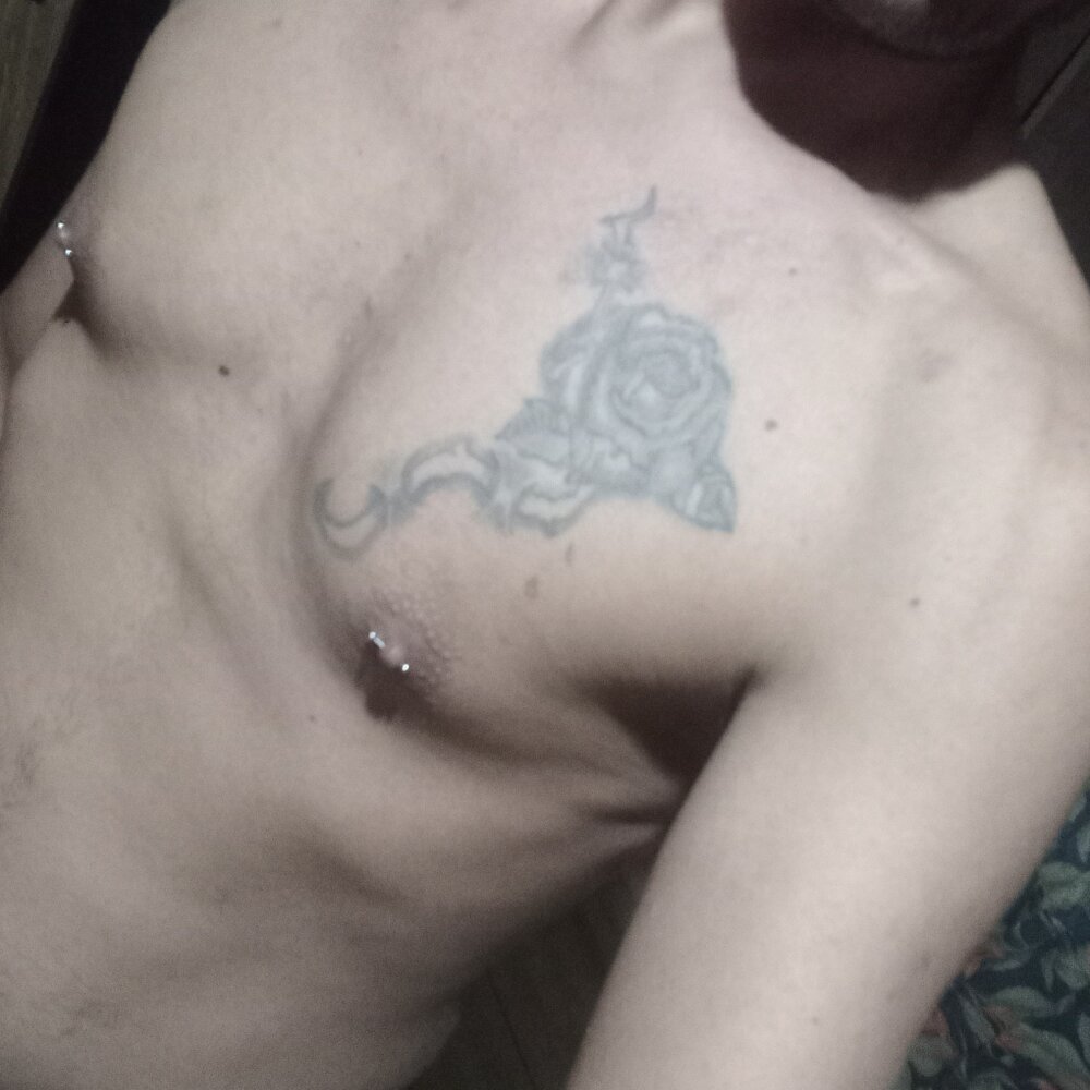 MorenoCacheado_37C-F's Offline XXX Chat