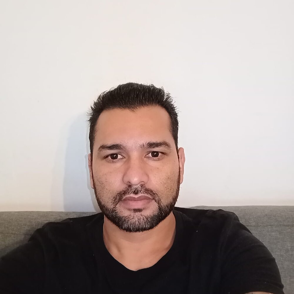 maxi-boxx-free-live-webcam-show-xxx-chat-xhamsterlive