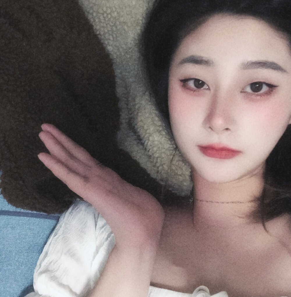 Angela-jiojio profile