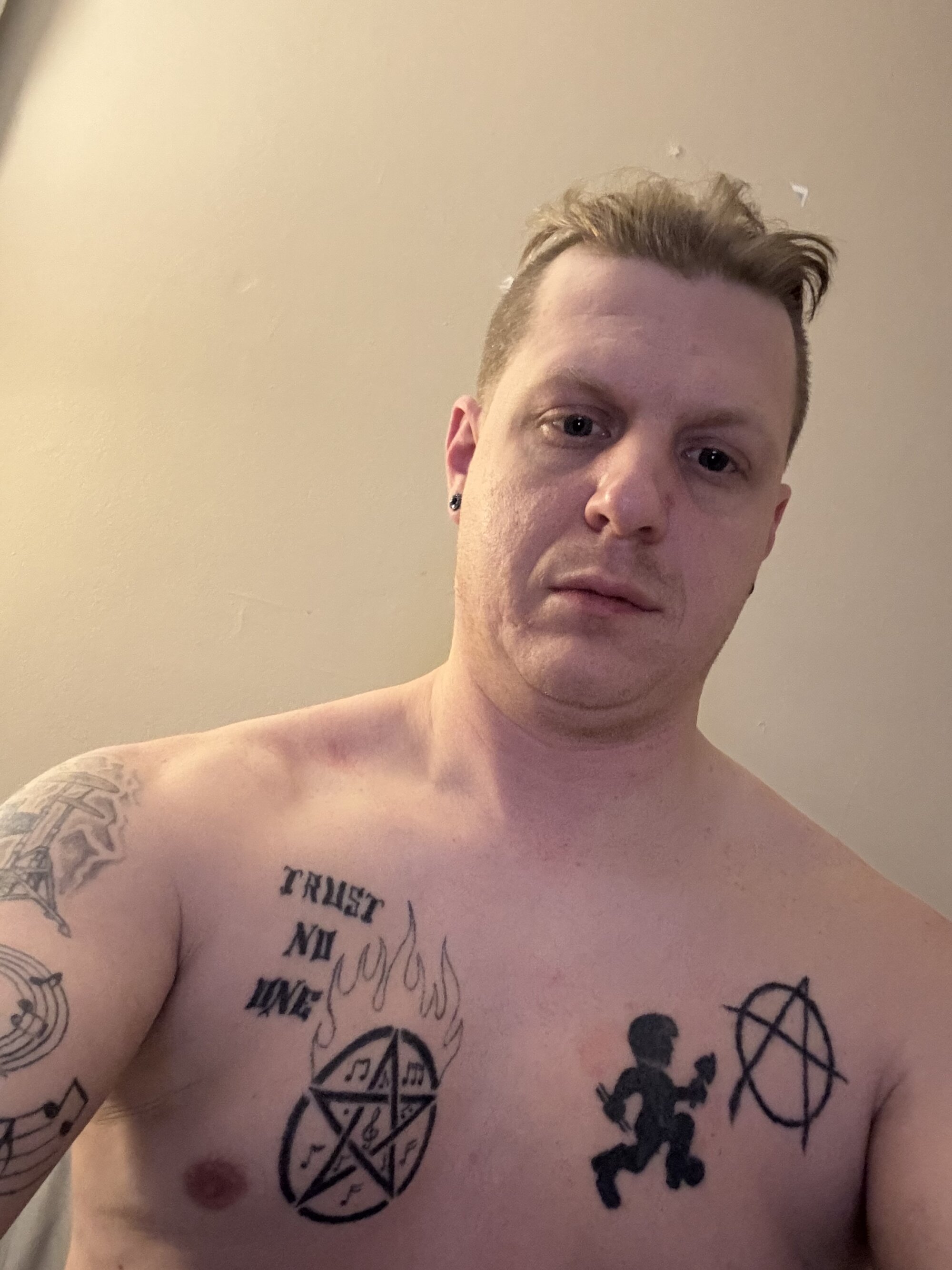 BIGCOCKMETALDRUMMER87