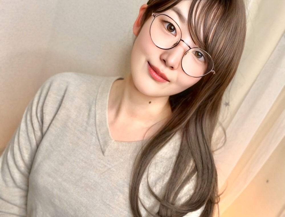 sexcityguide.com sayorixo livesex profile in from-home cams