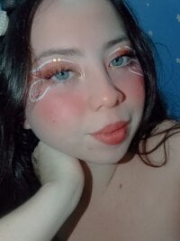 Model PetiteIvoryQueen19